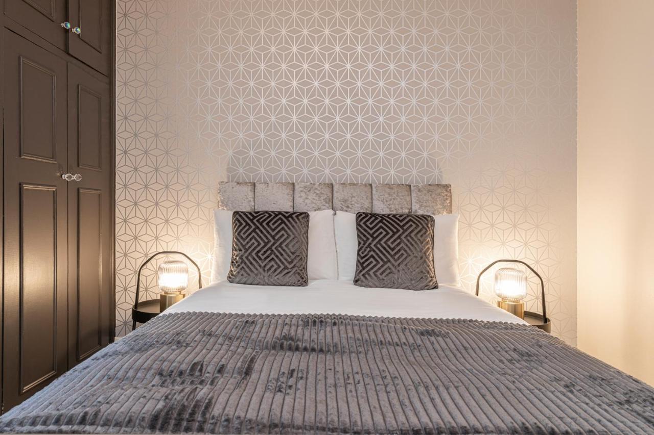 Charming 2 Bedroom Flat In Kensington High Street Лондон Экстерьер фото